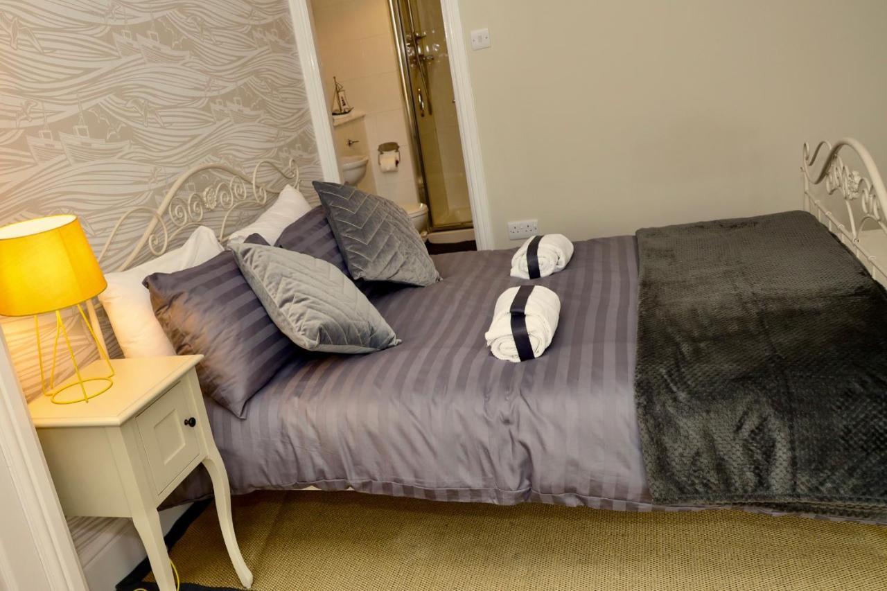 Rockcliffe Boutique 2-bed In *